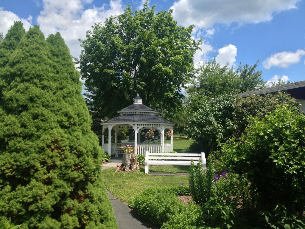Lukans Farm Resort Hawley Exterior foto