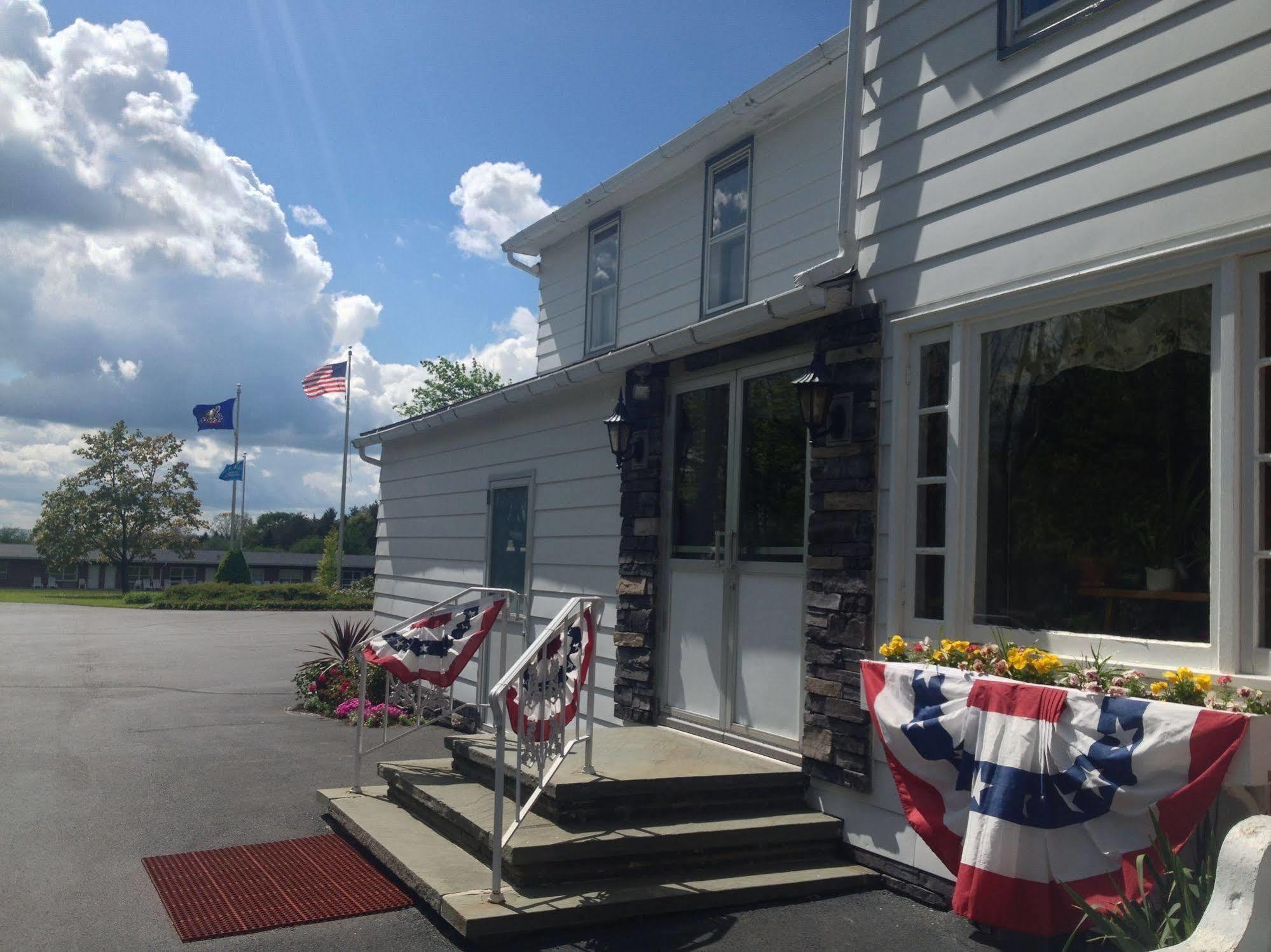 Lukans Farm Resort Hawley Exterior foto